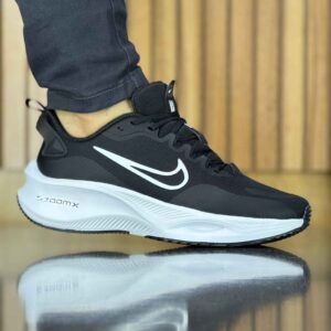 کتونی مردانه نایک ZoomX