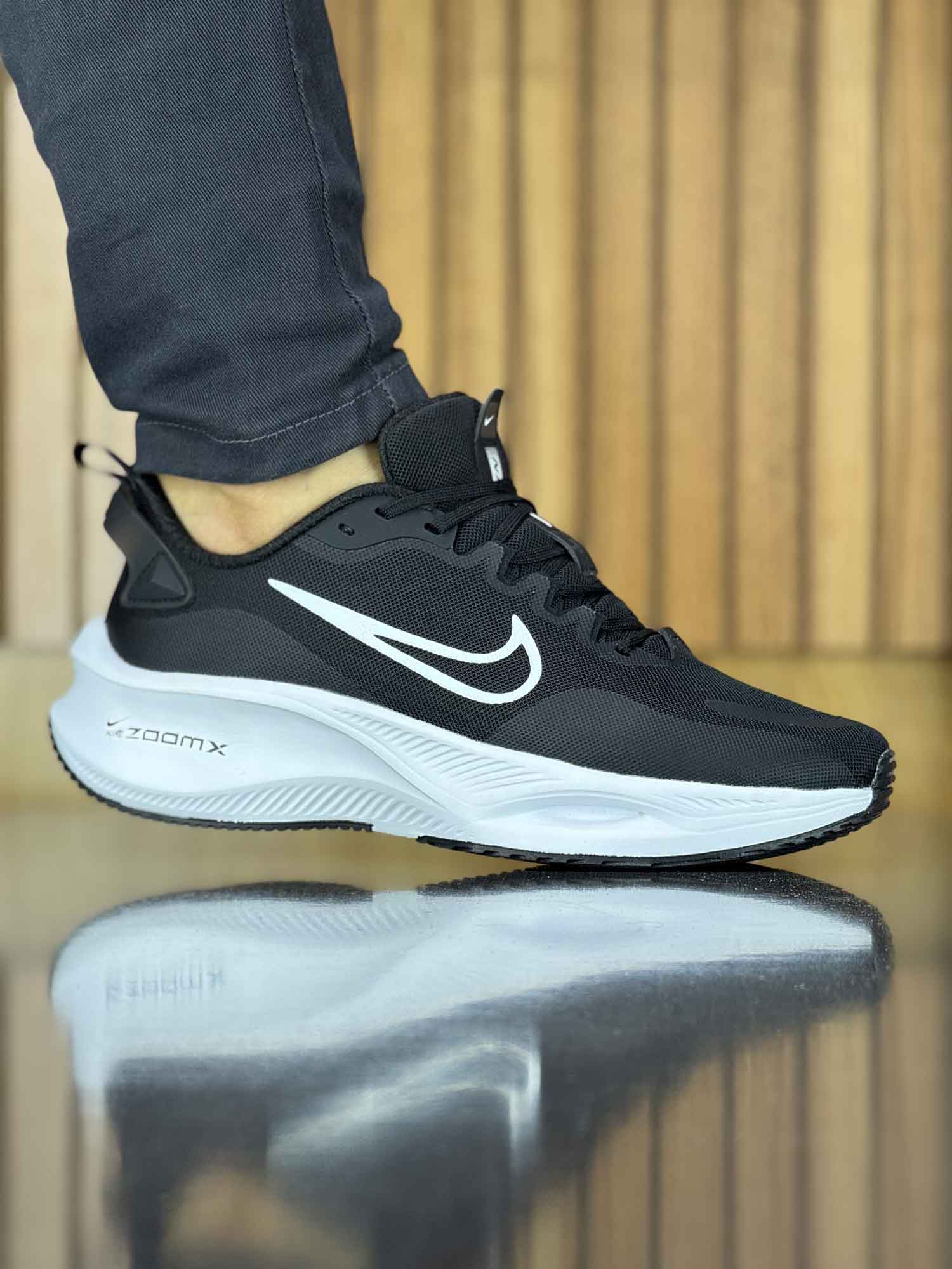 کتونی مردانه نایک ZoomX