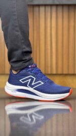 کتونی هوکا مدل Fuelcell